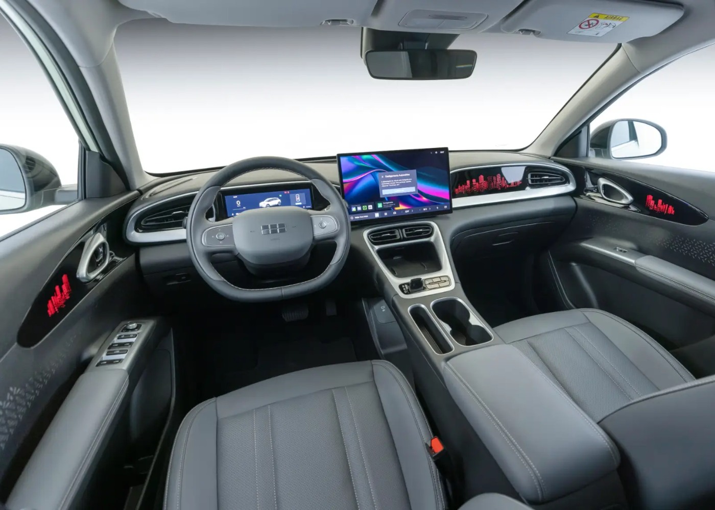 Interior do Geely E2