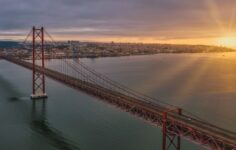 ponte 25 de abril