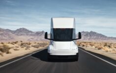 Tesla Semi
