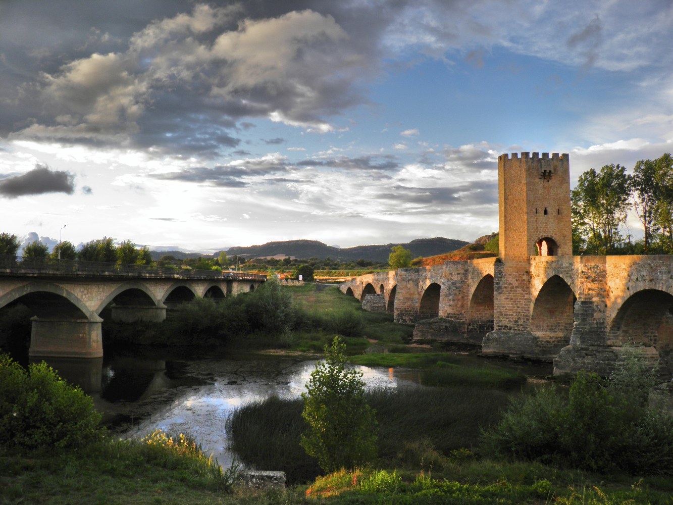 ponte em Frías
