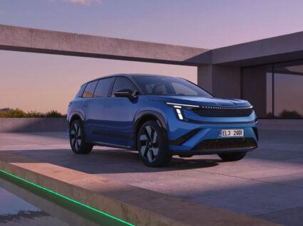 skoda peaq